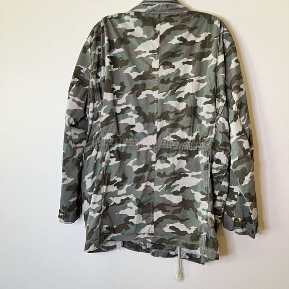 Hayden Camouflage Long Utility Jacket Size Medium - Picture 3 of 10